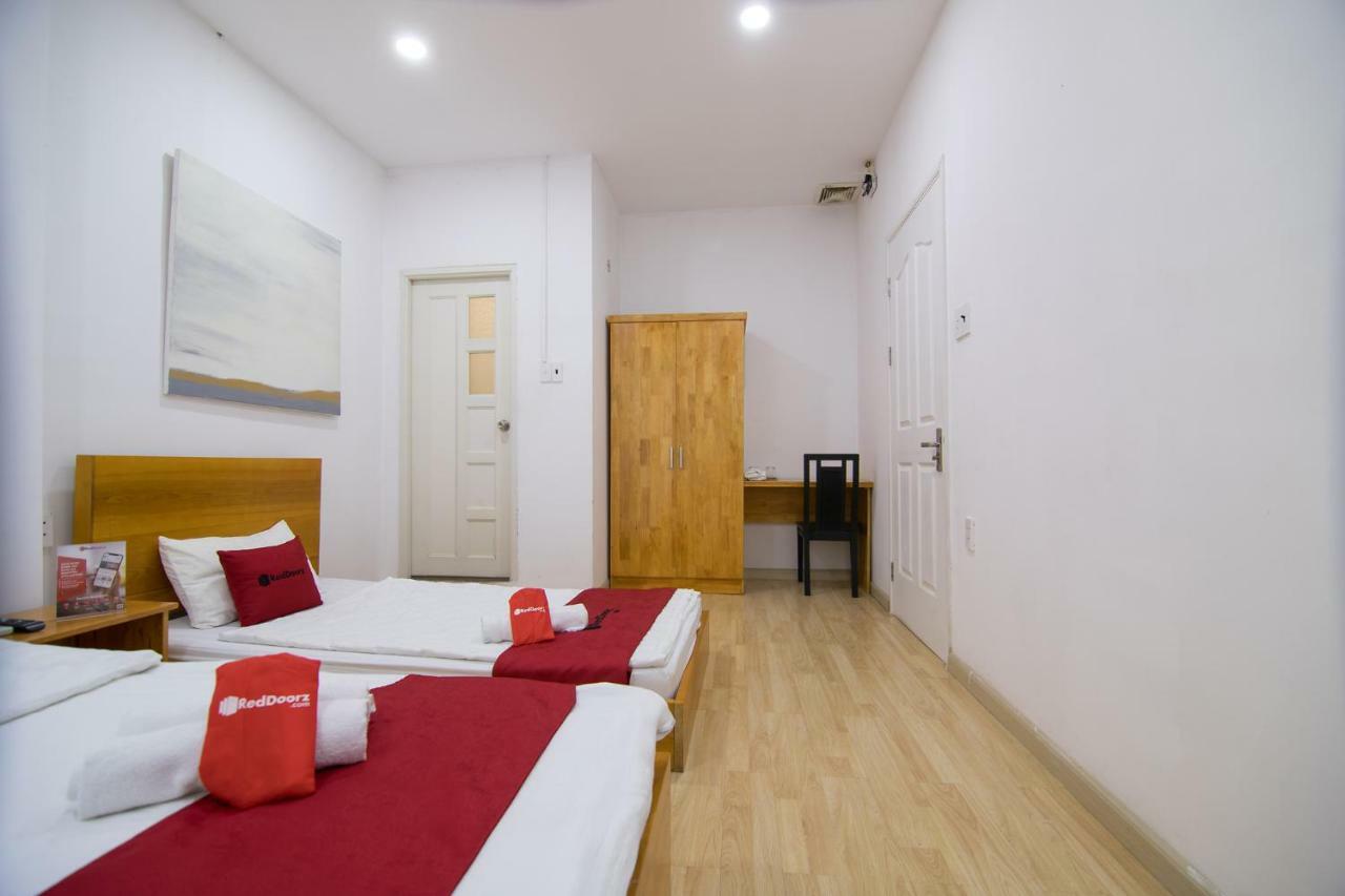 Reddoorz Near Nguyen Hue Walking Street 2 - Dorms Available Ho Chi Minh City Exterior photo