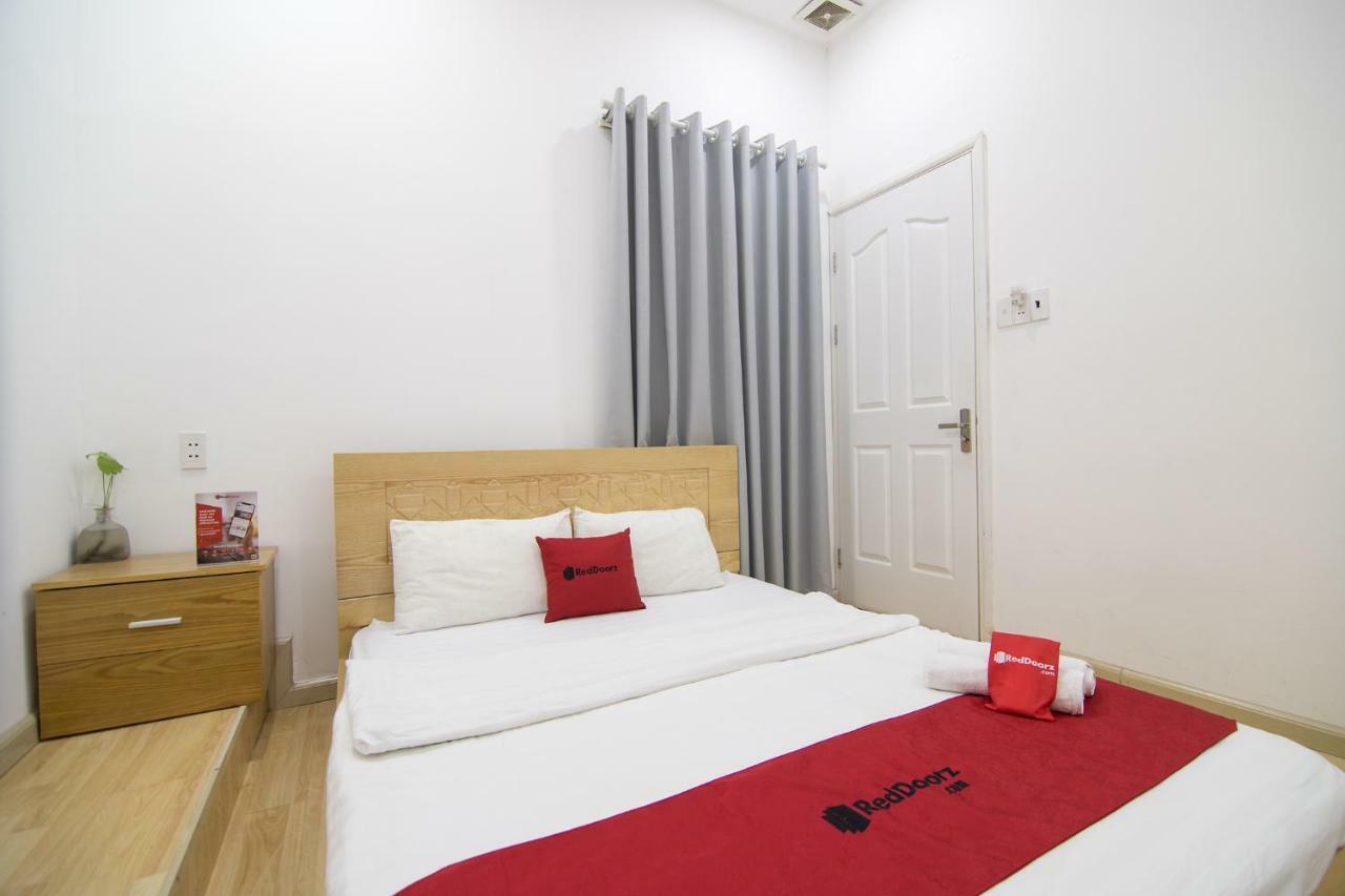 Reddoorz Near Nguyen Hue Walking Street 2 - Dorms Available Ho Chi Minh City Exterior photo