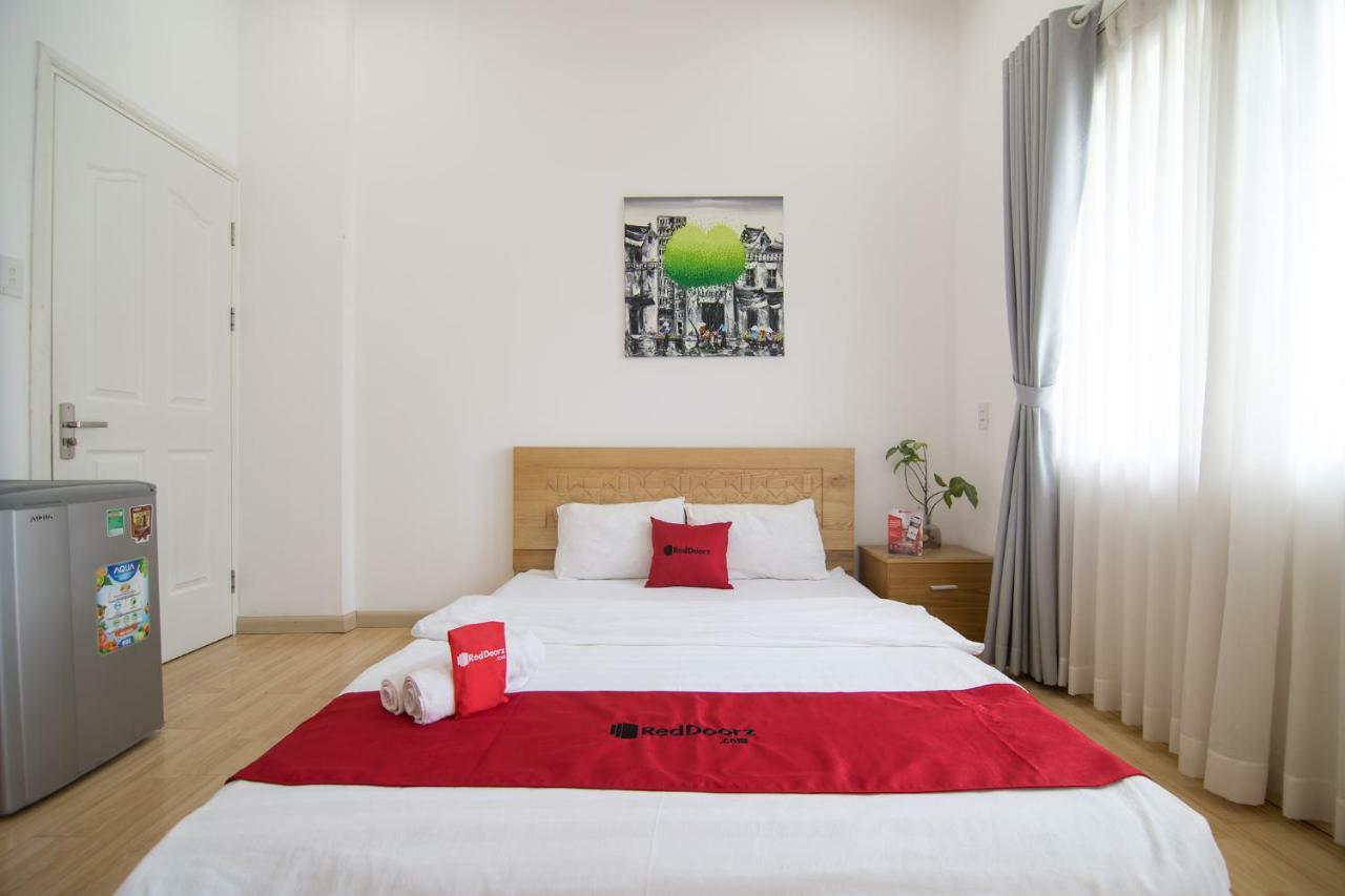 Reddoorz Near Nguyen Hue Walking Street 2 - Dorms Available Ho Chi Minh City Exterior photo